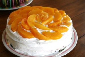 Peaches n' Cream Cake