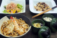 Red Velvet Vs. Chocolate Cake - The Maya Kitchen