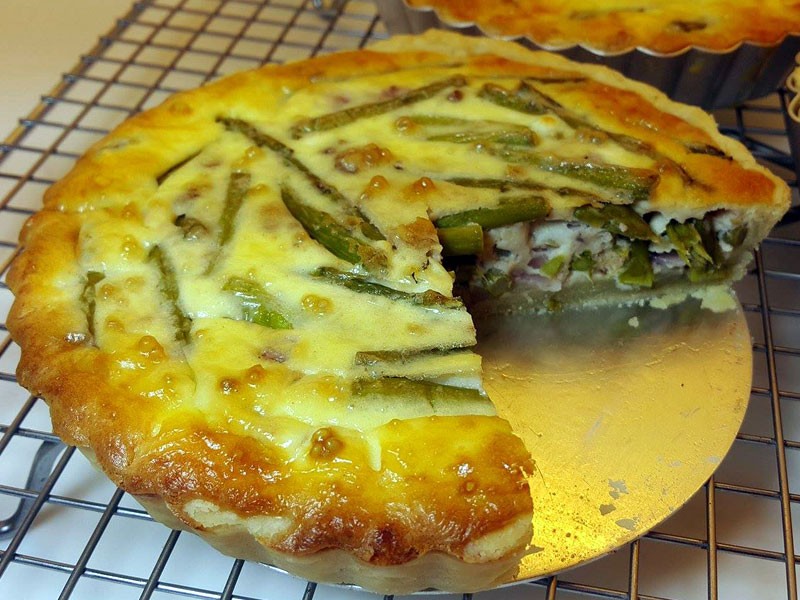 Asparagus and Goat's Cheese Pie