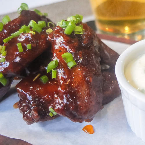 Beer Marinated Chicken Wings With Buffalo Glaze 