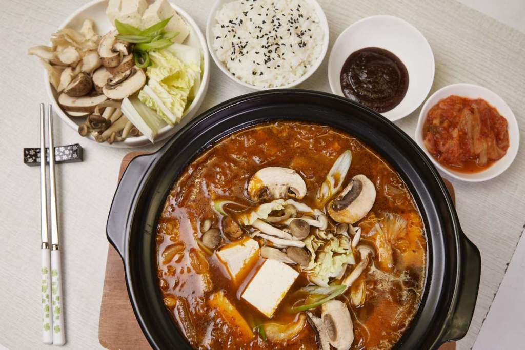 Kimchi Mushroom Stew